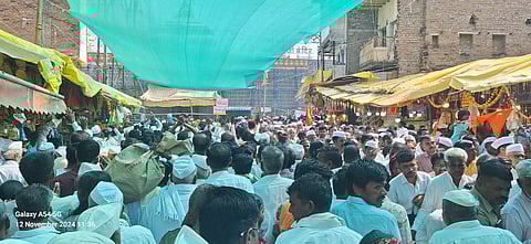 पंढरपुरात भाविकांची अलोट गर्दी! कार्तिकी एकादशीनिमित्त श्री विठ्ठल-रुक्मिणीची शासकीय महापूजा