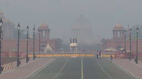 प्रदूषणामुळे ५० टक्के कर्मचाऱ्यांना ‘वर्क फ्रॉम होम’; दिल्ली सरकारचा पुढाकार