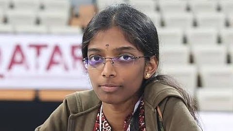 आर. वैशालीची कांस्यकमाई; जागतिक महिला ब्लिट्झ चॅम्पियनशीप