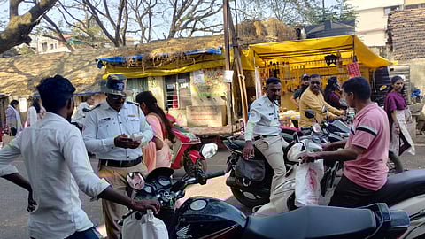 कर्जत : नो एन्ट्रीतून प्रवास करणाऱ्यांवर कारवाई; १८,५०० चा दंड वसूल