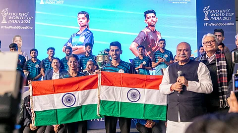 Kho Kho World Cup 2025 : भारताची धुरा महाराष्ट्राच्या खांद्यावर! दोन्ही संघ जाहीर; पुण्याचे प्रतीक वाईकर, प्रियंका इंगळे यांच्याकडे नेतृत्व