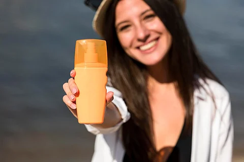 Sunscreen खरेदी करताय? ५ गोष्टींची घ्या काळजी; अन्यथा होऊ शकतात 'स्किन प्रॉब्लेम'