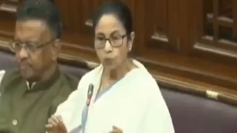 महाकुंभचा आता झाला ‘मृत्युकुंभ’; ममतांच्या विधानावरून नवा वाद