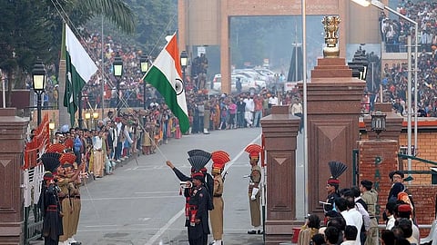 नियंत्रण रेषेवर भारत- पाकिस्तान ध्वजबैठक