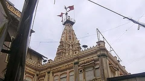 मुंबादेवी मंदिराजवळील प्रस्तावित कॉरिडोर वादात; रहिवासी आणि दुकानदारांना विश्वासात घेण्याची मागणी