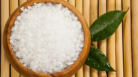 तुम्ही कधी Epsom Salt विषयी ऐकलय? जाणून घ्या काय आहेत फायदे?