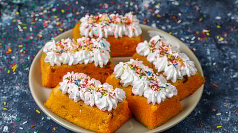 गोड खाण्याची इच्छा आहे? पण आरोग्याची भीती वाटतेय? मग 'हा' पदार्थ खा