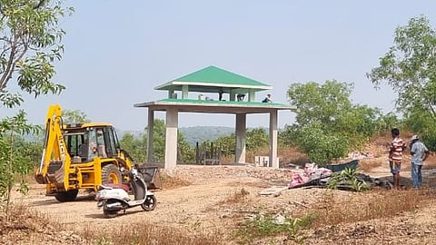 ‘सर्वधर्म समभाव स्मशानभूमी’; गोराईतील नागरिकांची संघर्षमय कहाणी