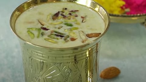 होळीसाठी थंडाई मसाला घरीच कसा तयार कराल? जाणून घ्या साहित्याचे योग्य प्रमाण