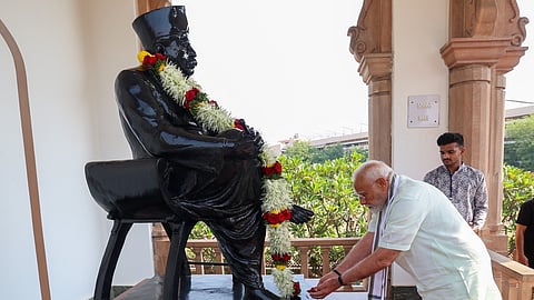 संघ स्वयंसेवकासाठी सेवा हेच जीवन! पंतप्रधान नरेंद्र मोदी यांचे प्रतिपादन
