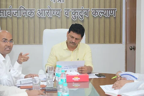 राज्य कामगार विमा योजनेतील रुग्णालये होणार अत्याधुनिक; प्रस्ताव सादर करण्याचे मंत्री आबिटकर यांचे निर्देश