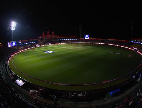 IPL 2025 : युद्धजन्य परिस्थितीचा फटका; PBKS vs DC सामना अर्ध्यातूनच केला रद्द