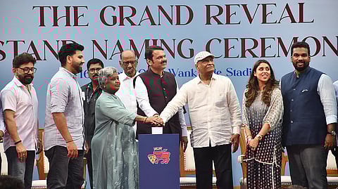 कुटुंबीय आणि मुख्यमंत्र्यांच्या उपस्थितीत रोहित शर्मा स्टँडचे लोकार्पण