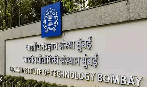 खराब टायरपासून बनवले हरित काँक्रीट रुबक्रेट; ‘आयआयटी-बॉम्बे’च्या शोधकांची कमाल