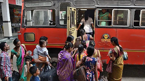 वसई-विरारमध्ये महिलांना बस प्रवासात ५० टक्के सवलत; १ जूनपासून महापालिकेची अंमलबजावणी