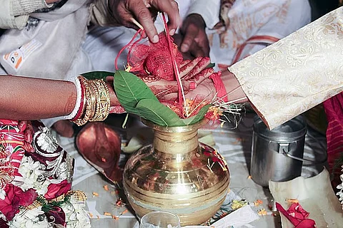 वैष्णवी हगवणे प्रकरणानंतर मराठा समाजाचा मोठा निर्णय; भपकेबाज विवाहांना लगाम, नवी आचारसंहिता जाहीर