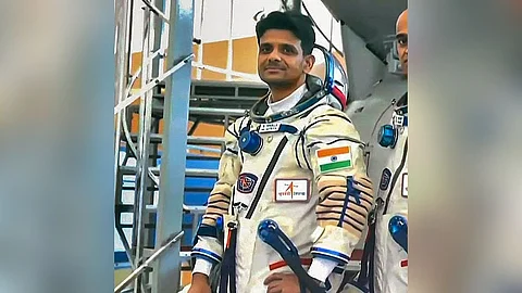 शुभांशू शुक्ला यांची अंतराळभरारी; ISS मध्ये जाण्यास सज्ज; उद्यापासून सुरू होणार प्रवास