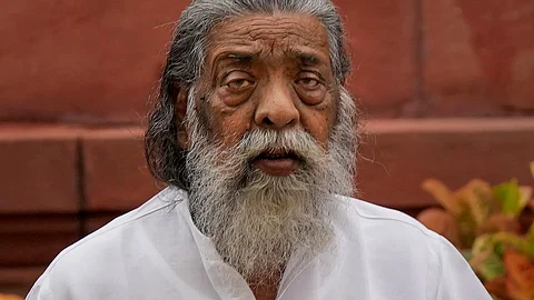 झारखंडचे माजी मुख्यमंत्री शिबू सोरेन यांचे निधन; पुत्र हेमंत यांची भावूक पोस्ट - "आज मैं शून्य हो गया"