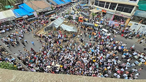 शांतिदूतावरून 'अशांती'! दादर कबूतरखाना येथे राडा, जैन समाजाचे आक्रमक आंदोलन