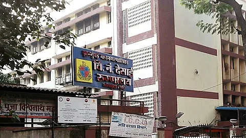 व्ही.एन. देसाई रूग्णालयात बनावट डॉक्टर प्रकरण; कंत्राटदाराची आर्थिक देणी स्थगित