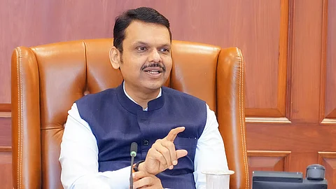 बैठकीतील वार्ताफुटीला लगाम; मंत्रिमंडळाच्या बैठकीतून मंत्र्यांचे ओएसडी आऊट