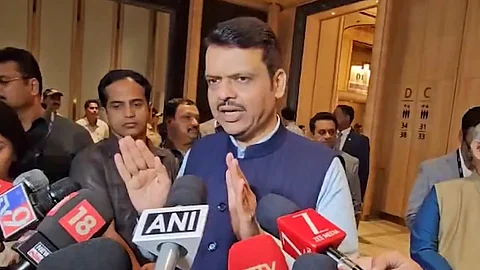 मांसविक्री बंदी हा पूर्वीच्या सरकारने घेतलेला निर्णय; मुख्यमंत्री देवेंद्र फडणवीसांची स्पष्टोक्ती