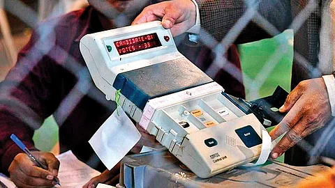 निवडणुकीचे काम करण्यास आशा सेविकांचा नकार; निवेदनाद्वारे पालिका प्रशासनाला इशारा