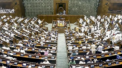 नैतिकीकरण का अनैतिकीकरण?