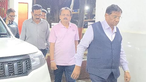 मीरा-भाईंदरच्या ओस्तवाल बिल्डरला अखेर अटक; अनधिकृत बांधकाम व फसवणुकीचे १३ गुन्हे दाखल