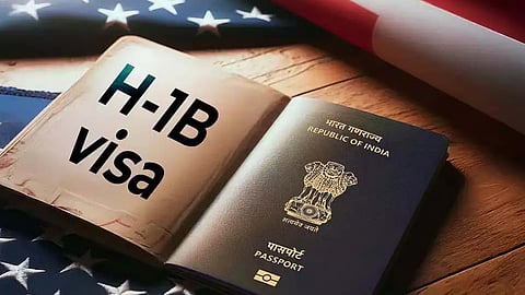 H-1B व्हिसाबाबत ट्रम्प नरमले; विशिष्ट क्षेत्रांमध्ये परदेशी प्रतिभेची गरज!
