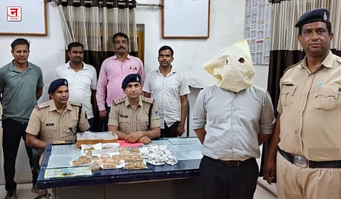 Mumbai : बनावट दरोड्याचा ७२ तासांत उलगडा; रेल्वे सुरक्षा दलाने १.८२ कोटींचे सोने केले हस्तगत