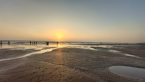 राज्यातील पाच समुद्रकिनारे होणार चकाचक; कायमस्वरूपी ‘ब्लू-फ्लॅग’ दर्जासाठी प्रयत्न; २० कोटींचा निधी मंजूर