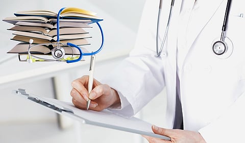 वैद्यकीय अभ्यासक्रमाकडे विद्यार्थ्यांची पाठ! तिसऱ्या फेरीनंतरही वैद्यकीय अभ्यासक्रमाच्या ३८७ जागा रिक्त