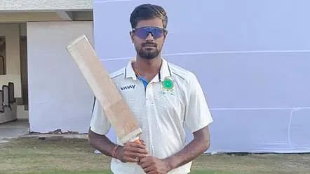 रणजी ट्रॉफी : आकाश चौधरीचे सलग ८ षटकार; ११ चेंडूंत ठोकले विक्रमी अर्धशतक; अरुणाचल प्रदेश ५२६ धावांनी पिछाडीवर