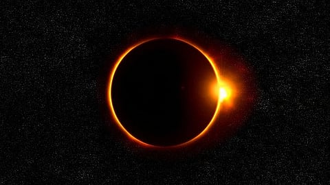 Solar Eclipse : तब्बल १०० वर्षांनी होणार दिवसा अंधार! ६ मिनिटांचं महाकाय सूर्यग्रहण जग पाहणार