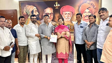 ऋता आव्हाड यांची राजकारणात एन्ट्री