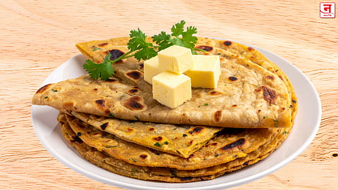 भाज्या खायला नाक मुरडणाऱ्या मुलांसाठी परफेक्ट नाश्ता! १५ मिनिटांत तयार होणारा 'पौष्टिक' पराठा