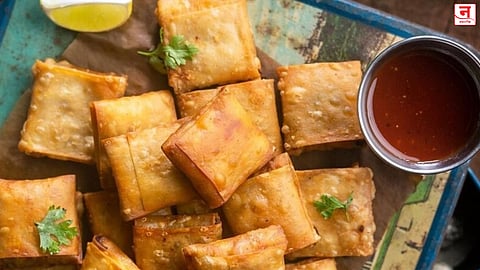 घरात पार्टी प्लॅन केलीये? मग स्नॅक्समध्ये हे पॉकेट समोसे नक्की ट्राय करा!