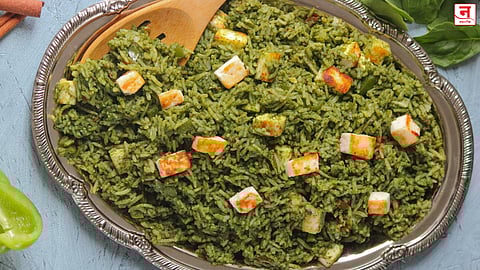 वजन कमी करताय? 'हा' हेल्दी पालक-पनीर राइस तुमच्या डाएटसाठी परफेक्ट!