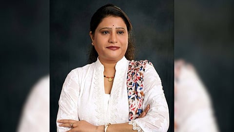 मनसेच्या सरचिटणीस स्नेहल जाधव यांचा राजीनामा; शिंदे गटात करणार प्रवेश?