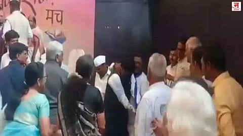 साहित्य संमेलनाला हिंसक गालबोट; कार्याध्यक्ष कुलकर्णी यांच्यावर हल्ला; हल्लेखोर संदीप जाधव ताब्यात