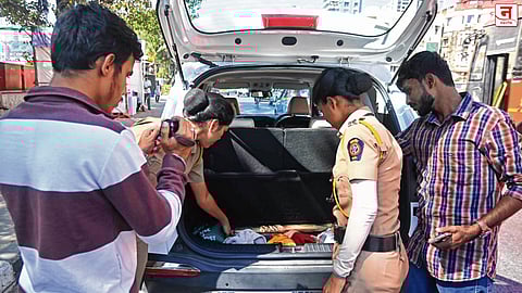 मुंबईतील प्रत्येक वाहनांची कसून तपासणी करा; अतिरिक्त आयुक्त अश्विनी जोशी यांचे निर्देश