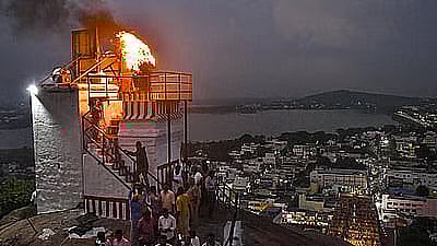 वक्फला कोणताही अधिकार नाही; तिरुपरंकुंद्रम टेकडीवर दिवा प्रज्वलित करण्यास परवानगी