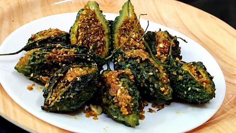कडू कारलं न खाणारे देखील आवडीने खातील; बनवा 'ही' स्पेशल रेसिपी!