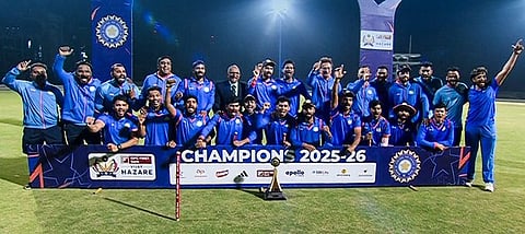 विजय हजारे करंडकावर विदर्भाचे प्रथमच वर्चस्व; अंतिम फेरीत सौराष्ट्रवर ३८ धावांनी मात; अथर्व, यश यांची चमक