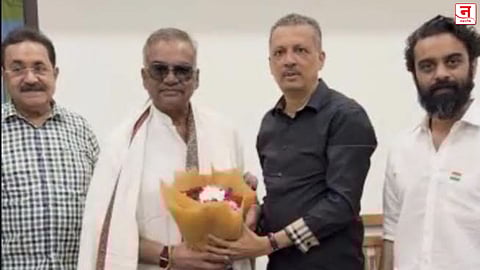 दोघा ठाकरेंनाही जमले नाही, ते ठाकूरांनी करून दाखवले! उबाठा सेनेच्या मिलिंद नार्वेकरांकडून ठाकूर बंधूंचा सत्कार