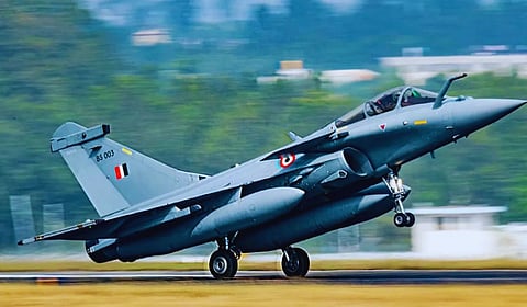 भारत-फ्रान्स यांच्यात मेगा डील; ११४ राफेल विमाने खरेदी करारावर शिक्कामोर्तब