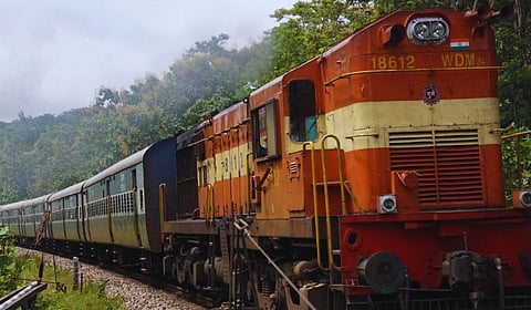 महाराष्ट्राला केंद्र सरकारची 'व्हॅलेंटाईन' भेट; कसारा-मनमाड तिसऱ्या आणि चौथ्या रेल्वे लाइन प्रकल्पाला केंद्राची मंजुरी