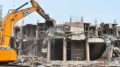 बांधकाम प्रकल्पांमुळे ठाण्याची हवा प्रदूषित; २८ ठिकाणी नियमभंग, ५.२५ लाखांचा दंड