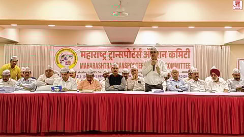 वाहतूकदारांचा 'महाराष्ट्र बंद'चा इशारा; ५ मार्चला १ लाख वाहनांसह 'चलो आझाद मैदान'; ई-चलन व जाचक अटींविरोधात आरपारचा लढा